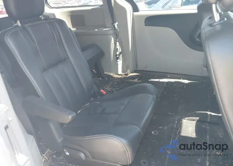 2014 Chrysler Town & Country Touring z USA, uszkodzony, nr VIN 2C4RC1BG0ER247126